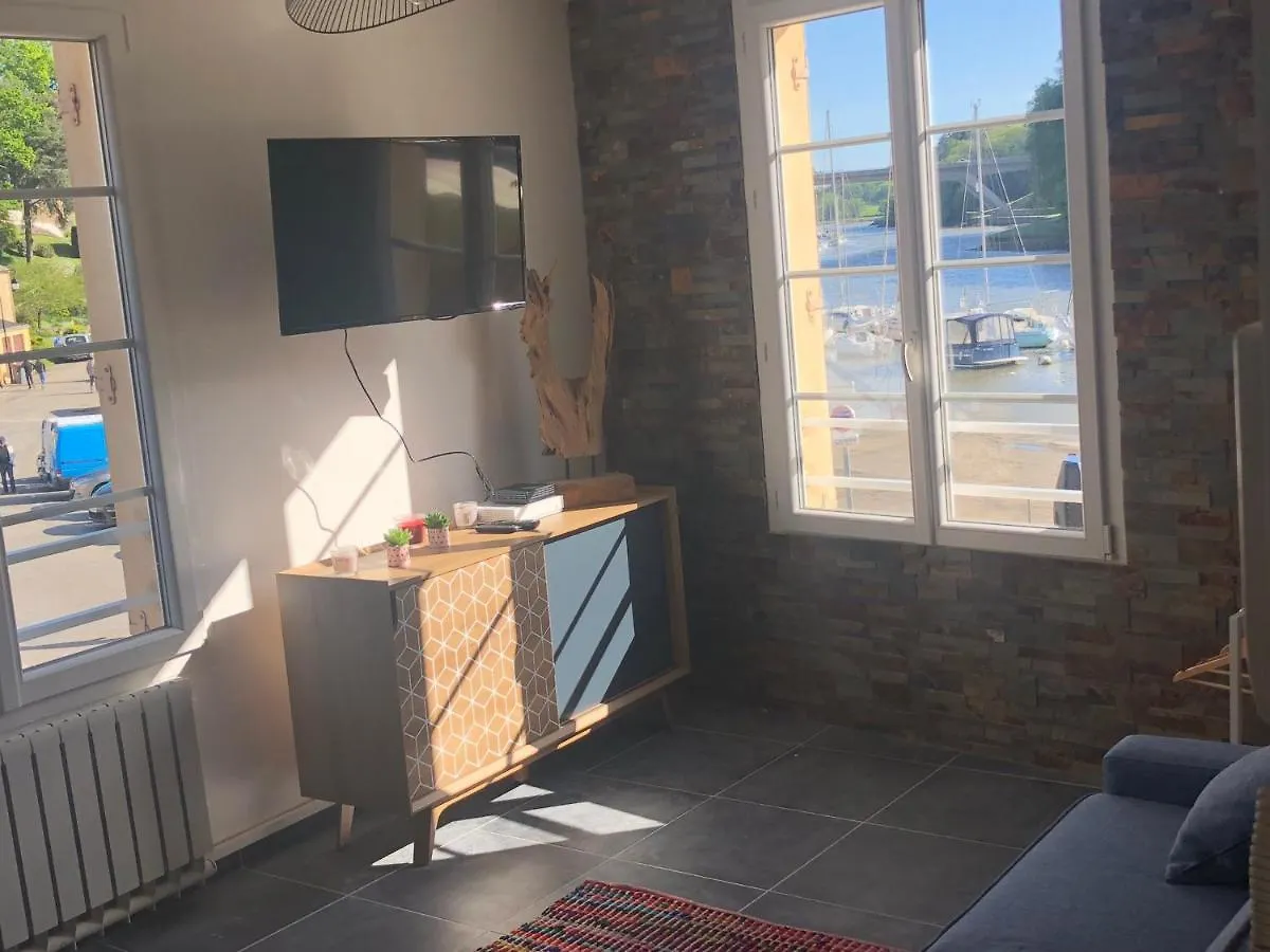 Apartment Studio Vue Sur Le Port Saint Goustan Classe 3 Etoiles! Auray France